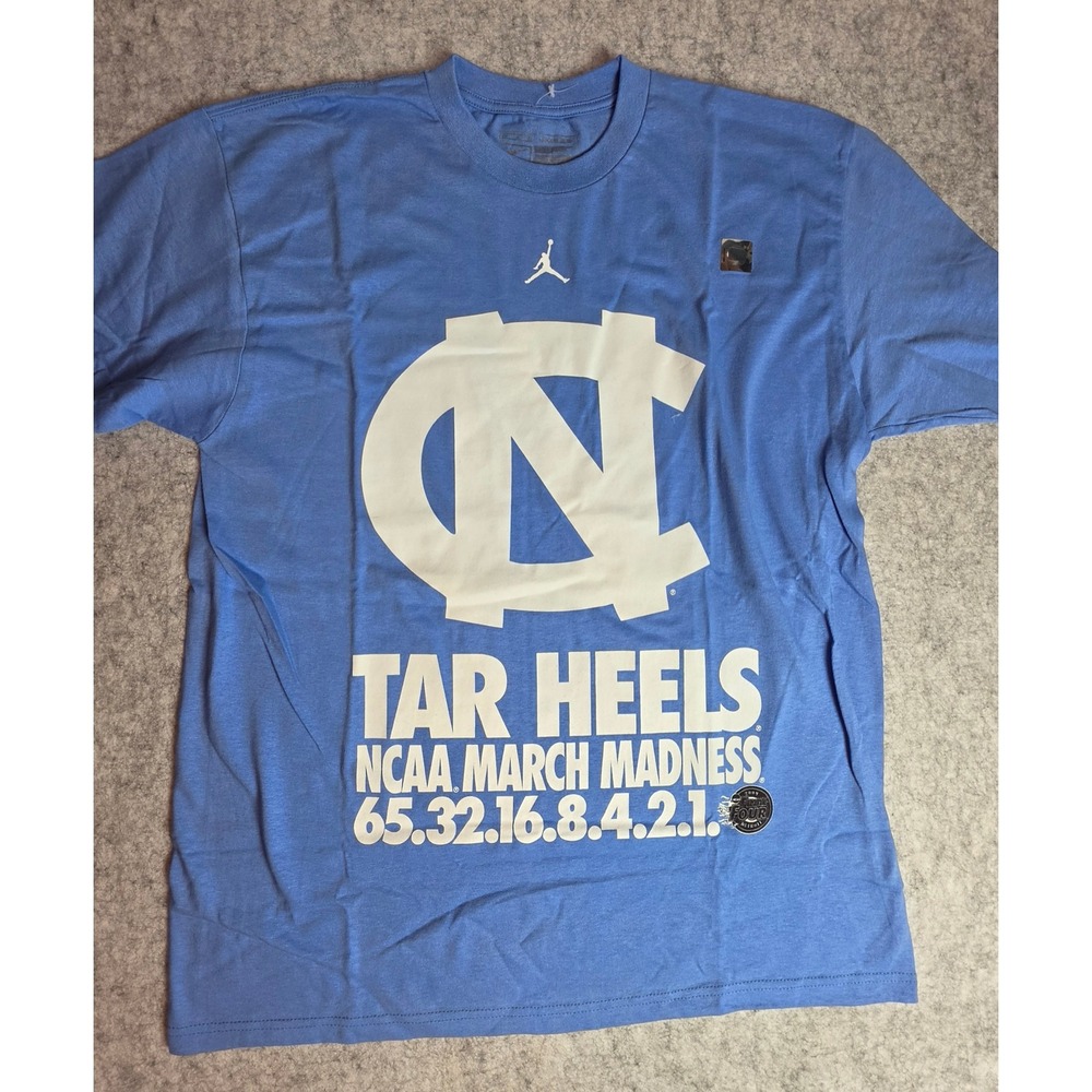 Jordan Brand UNC Tar Heels NCAA March Madness Blue Basketball Graphic Tee Size M